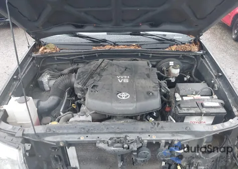 2010 Toyota Tacoma V6 из США, поврежденный, VIN 5TEMU4FN1AZ710123